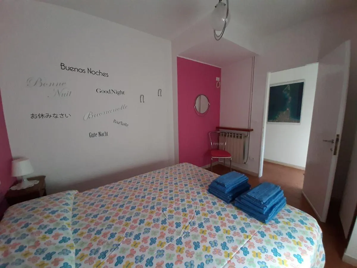 Appartamento Genziana - Con Vista Piscina E Garage Sirmione Italie